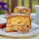 rhubarb cake pieces on plates
