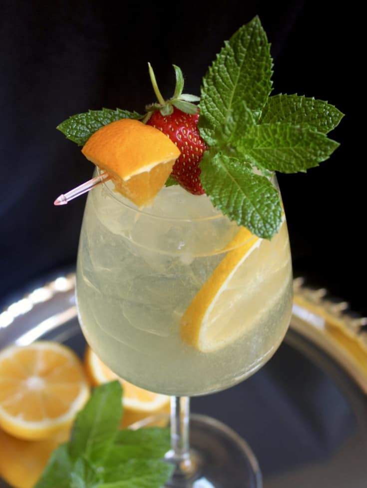 Limoncello Spritz - Christina&amp;#39;s Cucina