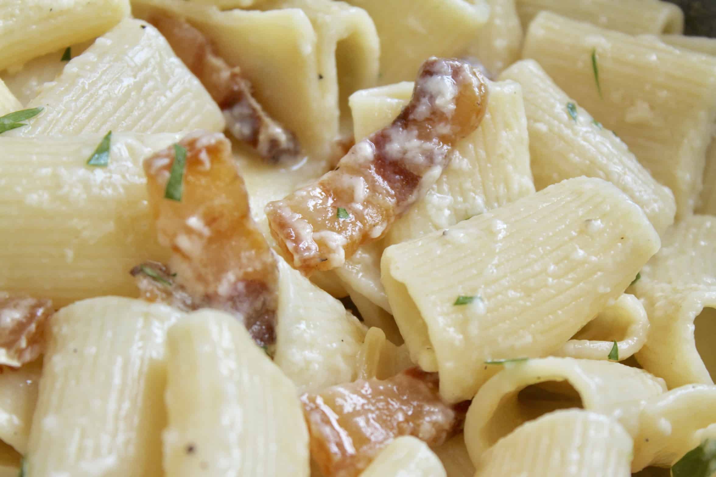 rigatoni with pieces of pancetta