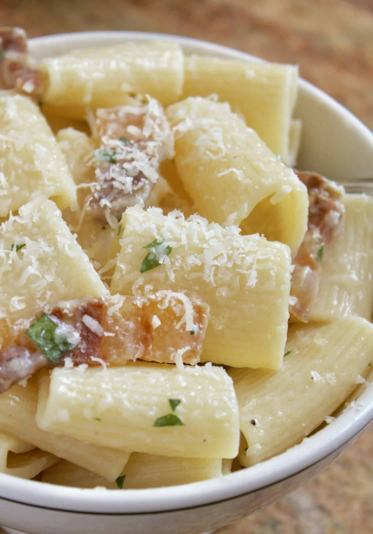 pancetta pasta in a bowl