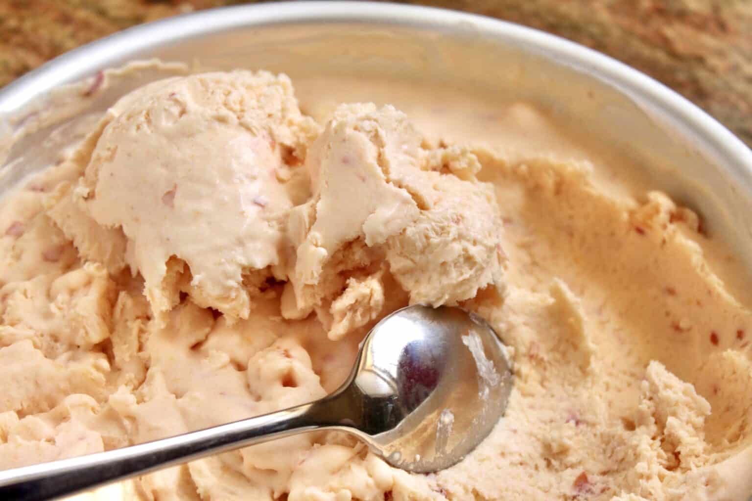 Peach Ice Cream (Quick and Easy Blender Recipe) Christina's Cucina