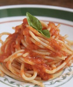 plated spaghetti with fresh tomato sauce