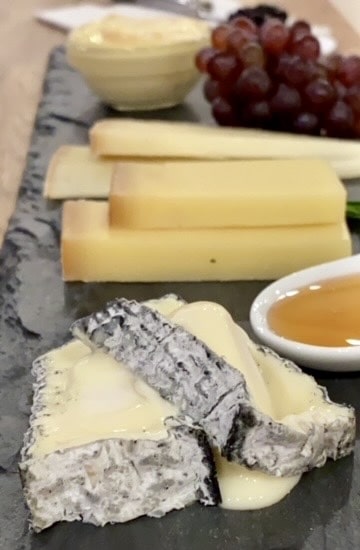 French cheese board