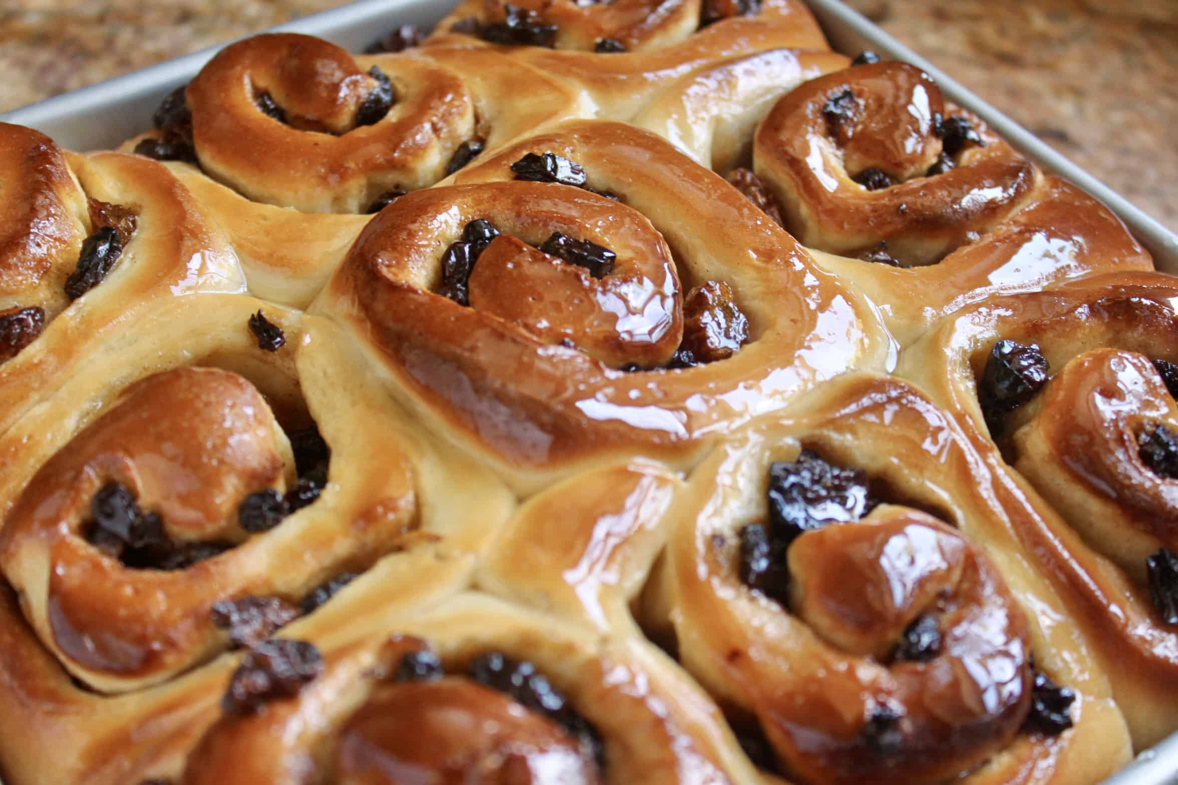 sticky buns in a pan