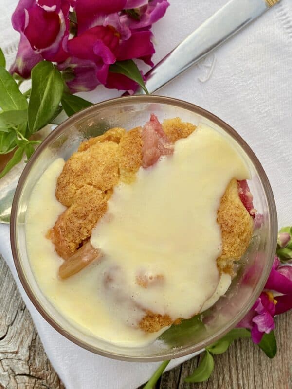 rhubarb cobbler and custard