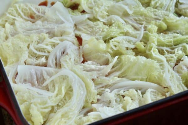 layer of cabbage leaves