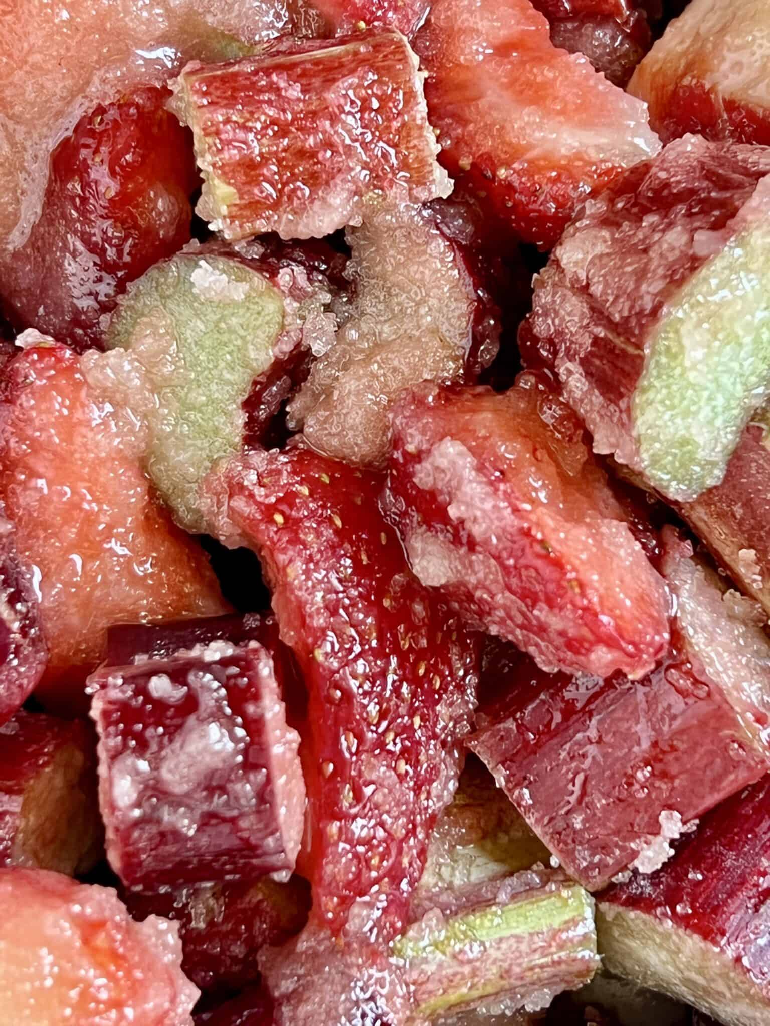 Strawberry Rhubarb Pie Filling (2 Ways NoCook and Easy 5 Minute