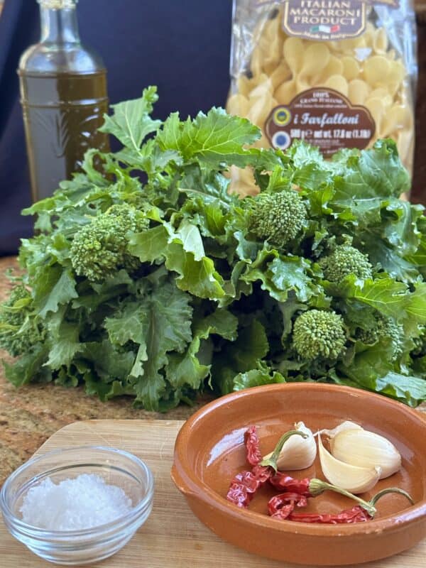 ingredients for rapini pasta