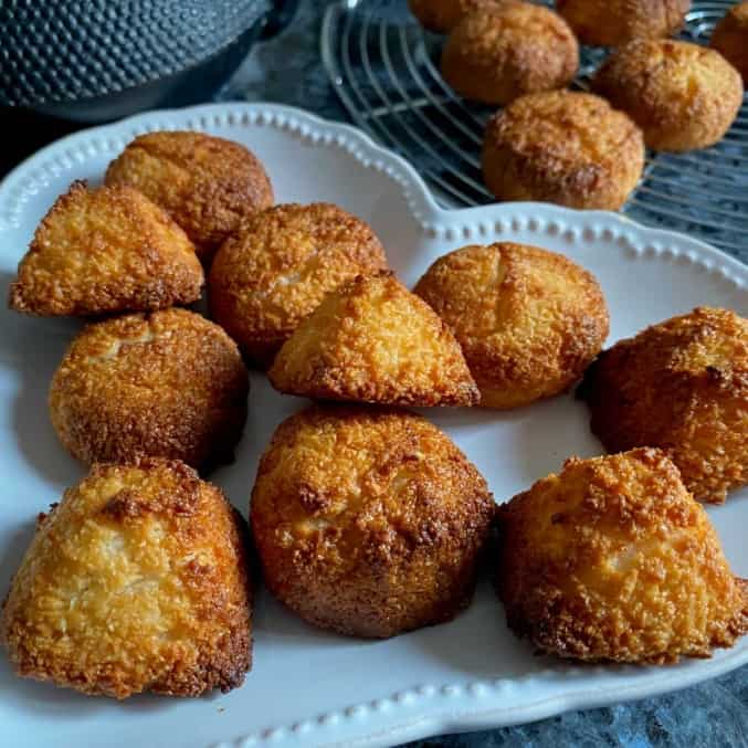 French coconut macaroons