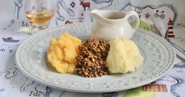 Haggis, neeps and tatties on a plate social