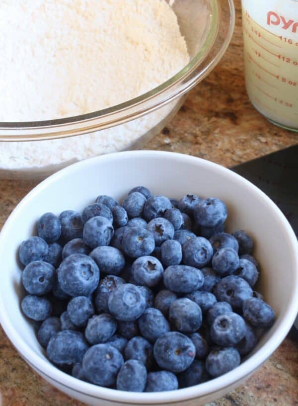 blueberries and flour