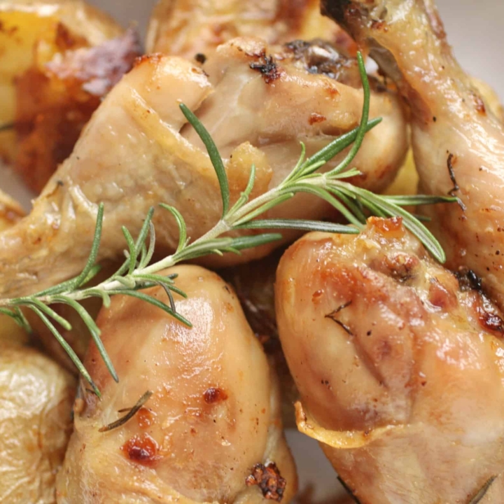 chicken legs in oven with rosemary