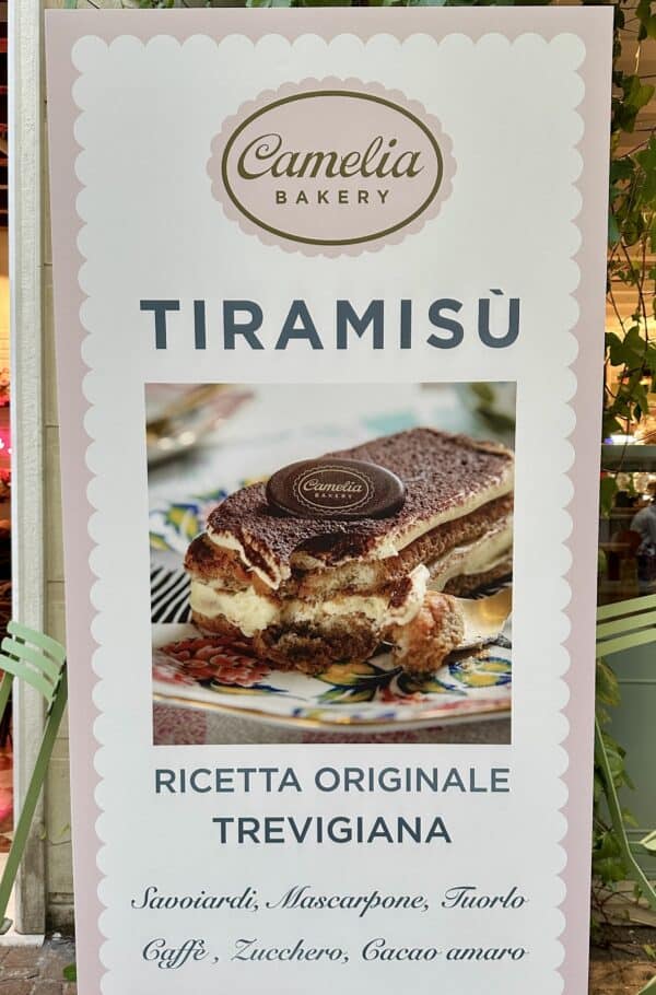 sign in Treviso advertising 6 ingredients