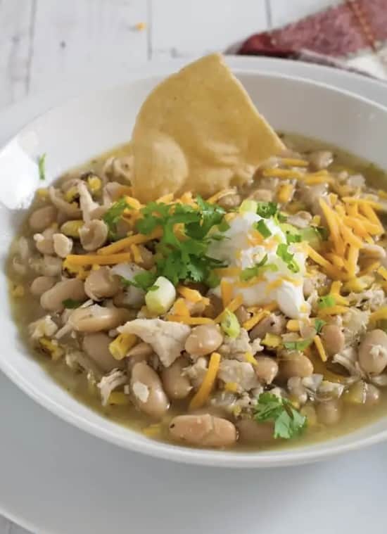 white chicken chili for healthy meals on a budget