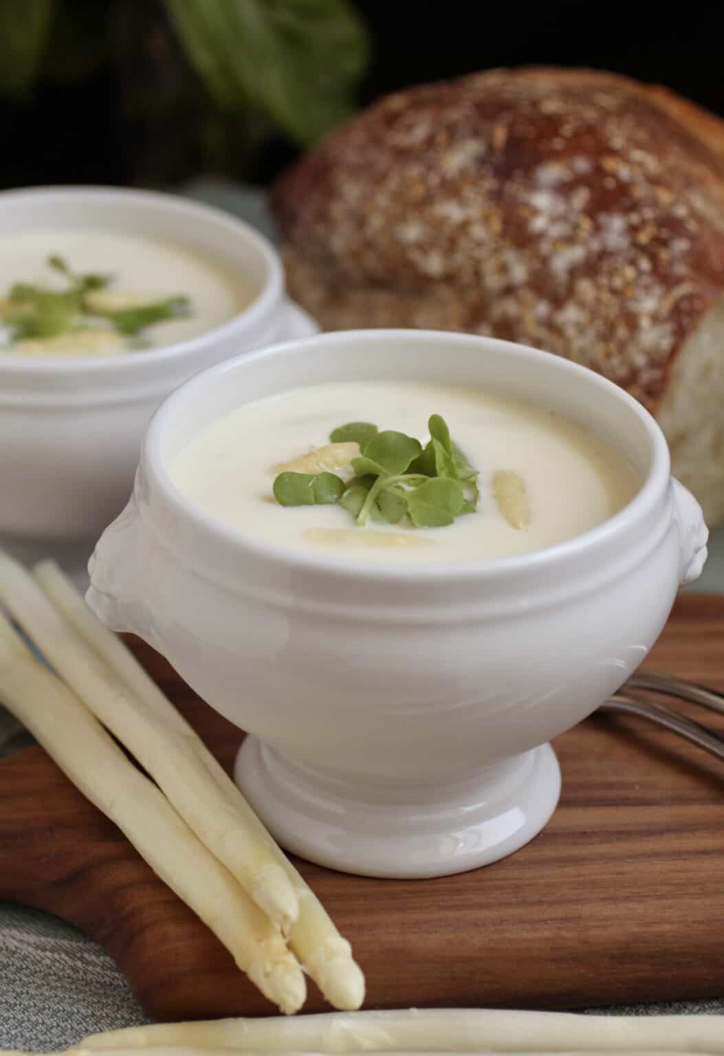 BEST White Asparagus Soup Recipe Authentic Italian Scottish Recipes best-white-asparagus-soup-recipe-authentic-italian-scottish-recipes