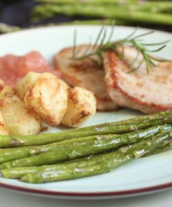 pan fried asparagus with potatoes and pork