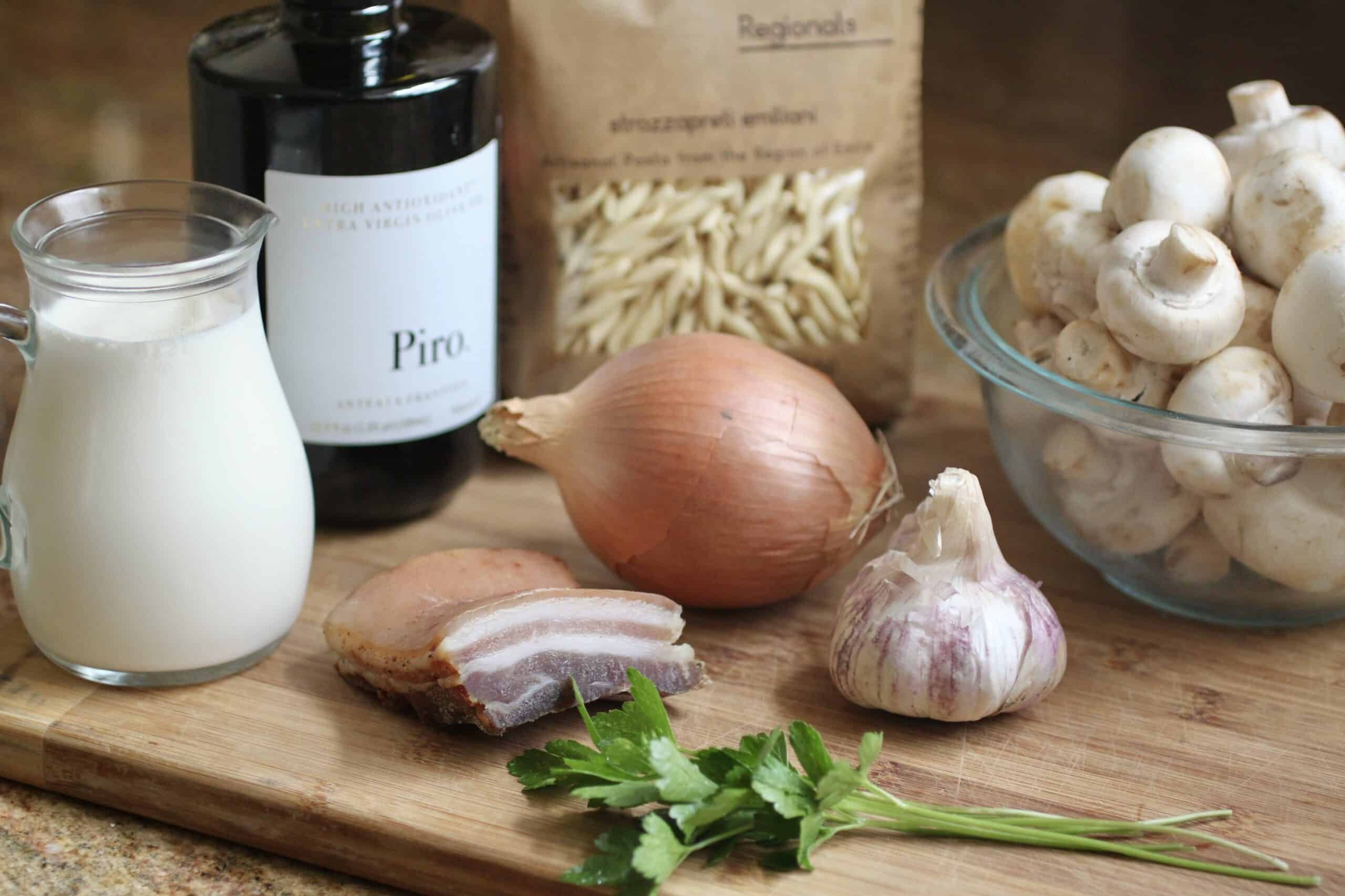 ingredients for strozzapreti pasta with mushrooms and pancetta