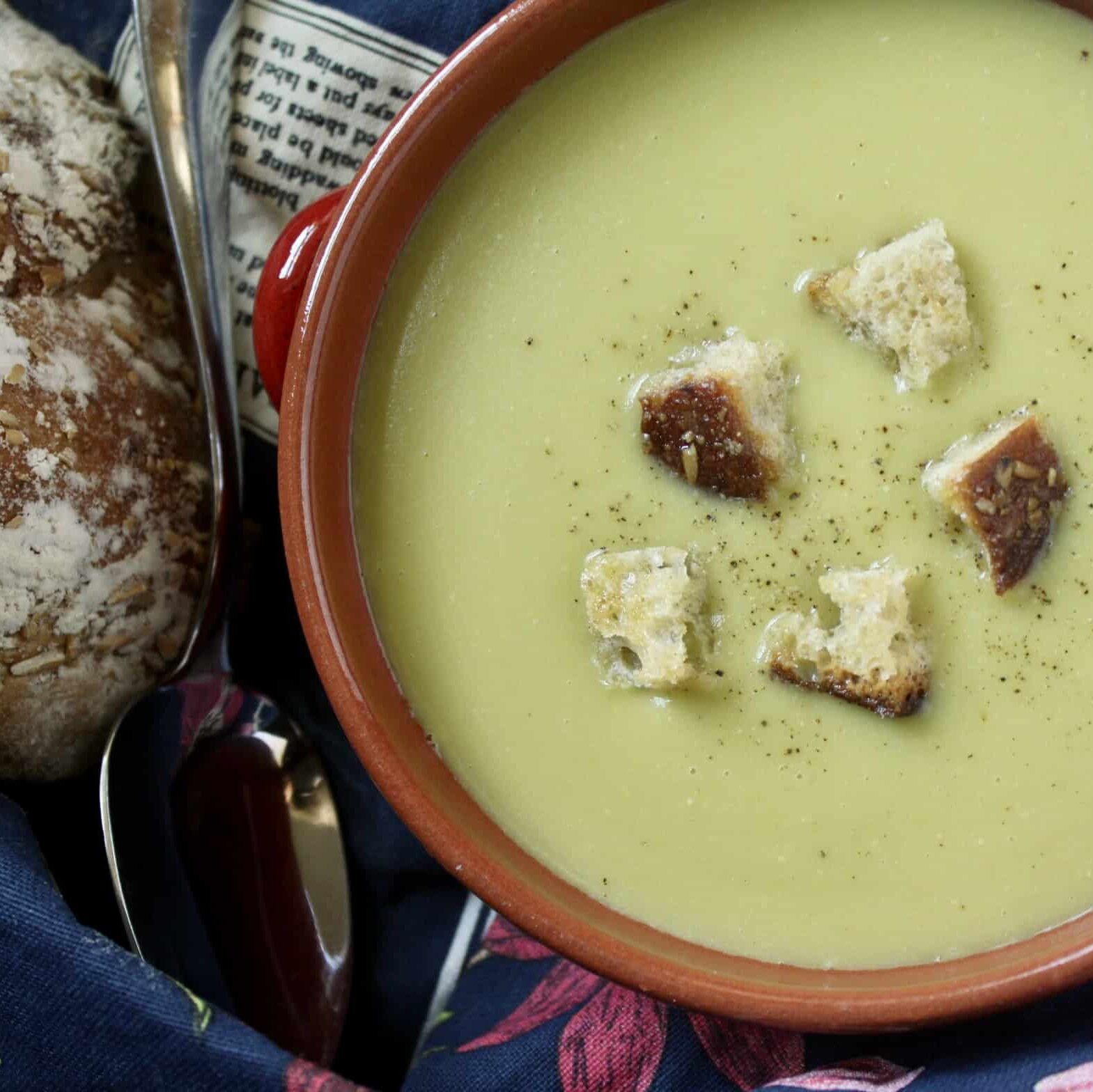overhead shot split pea soup