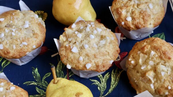 pear muffin social