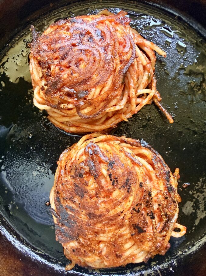 crispy pasta cakes