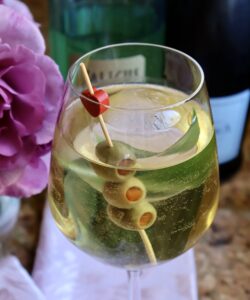 italicus spritz with olives