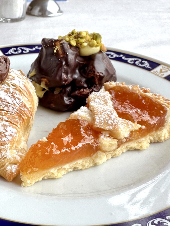 crostata with other pastries