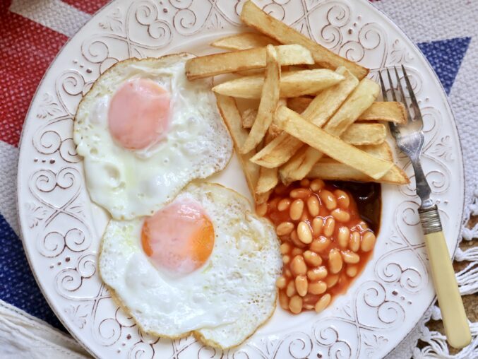 eggs beans and chips