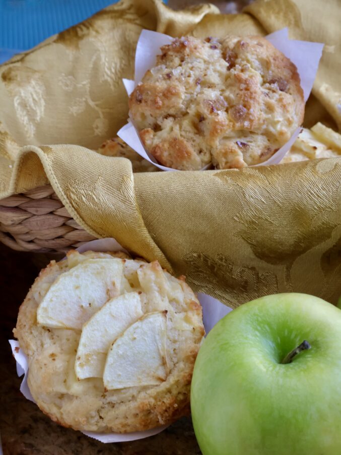 apple muffins recipe