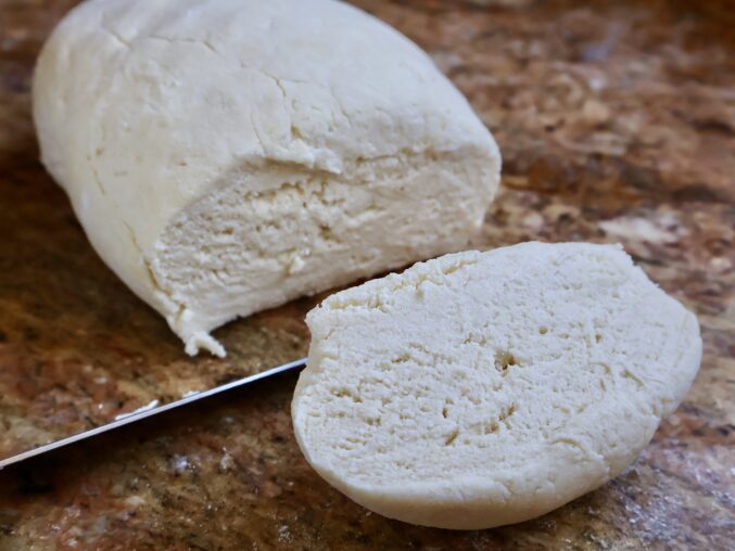 slicing dough