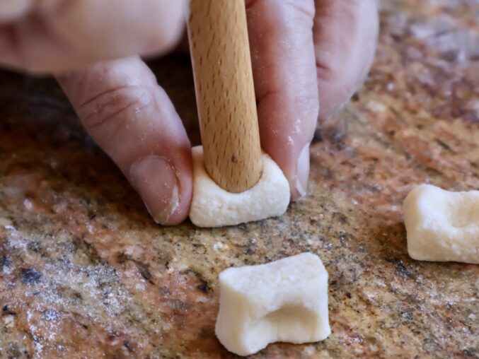 dimpling the gnocchi