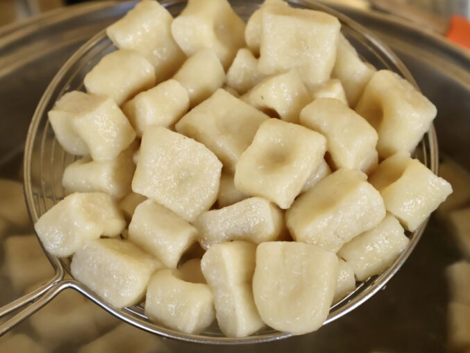 draining ricotta gnocchi