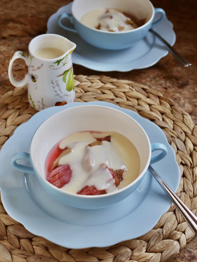 rhubarb and custard