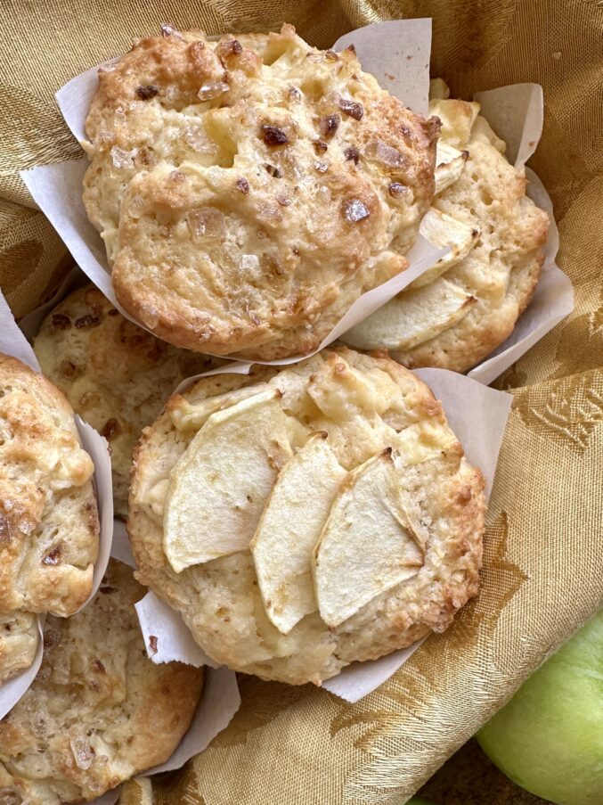 apple muffins