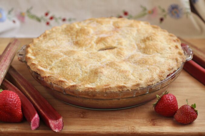 strawberry rhubarb pie