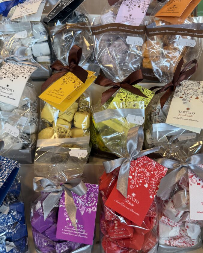 Pasticceria Fraccaro gift shop