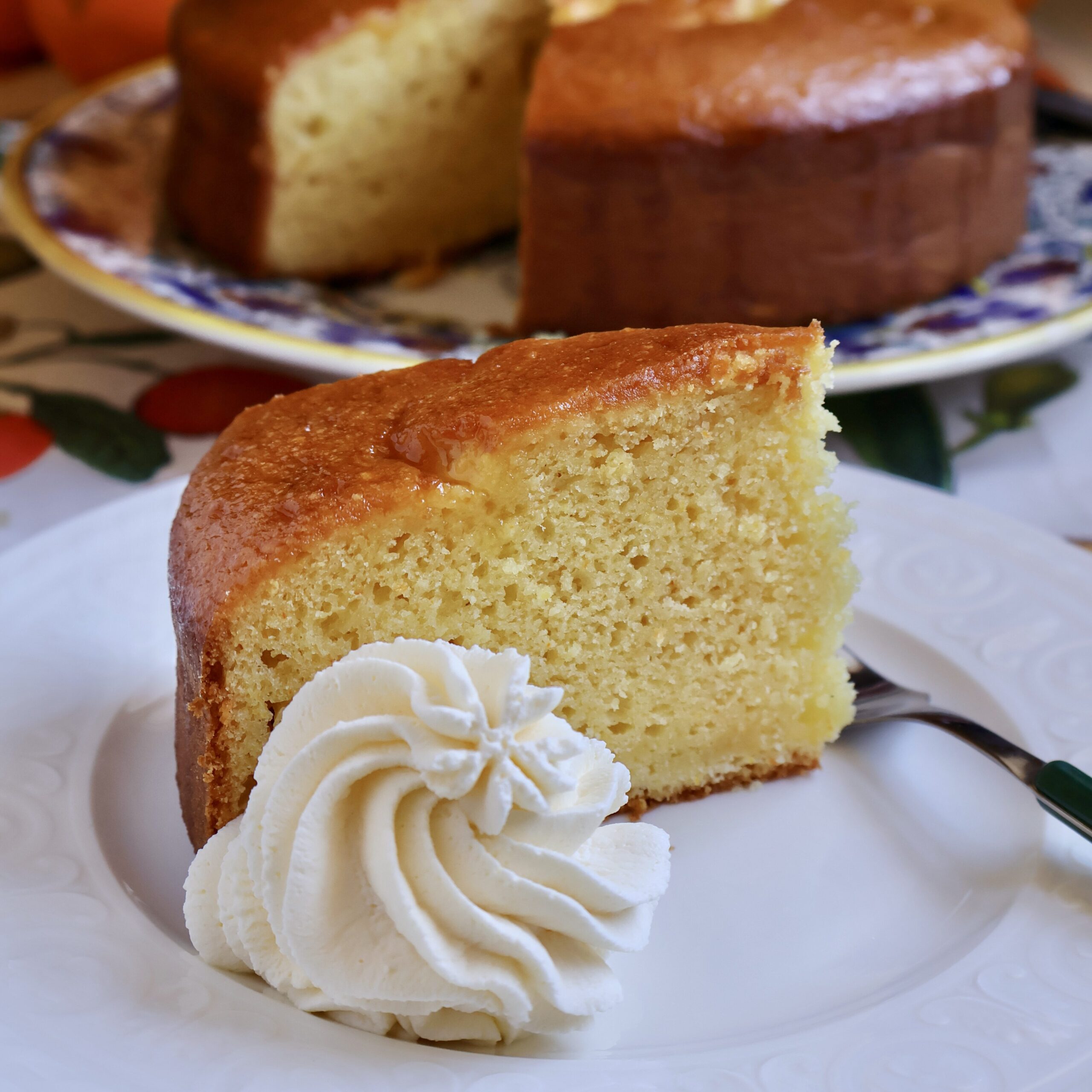 cake with mascarpone cream