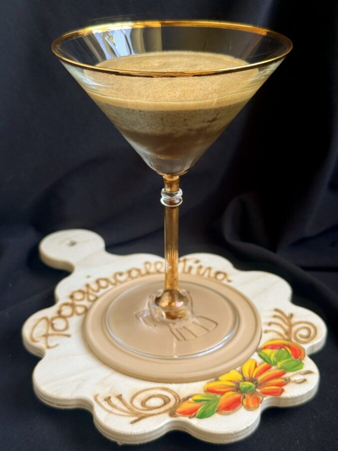 side view shakerato