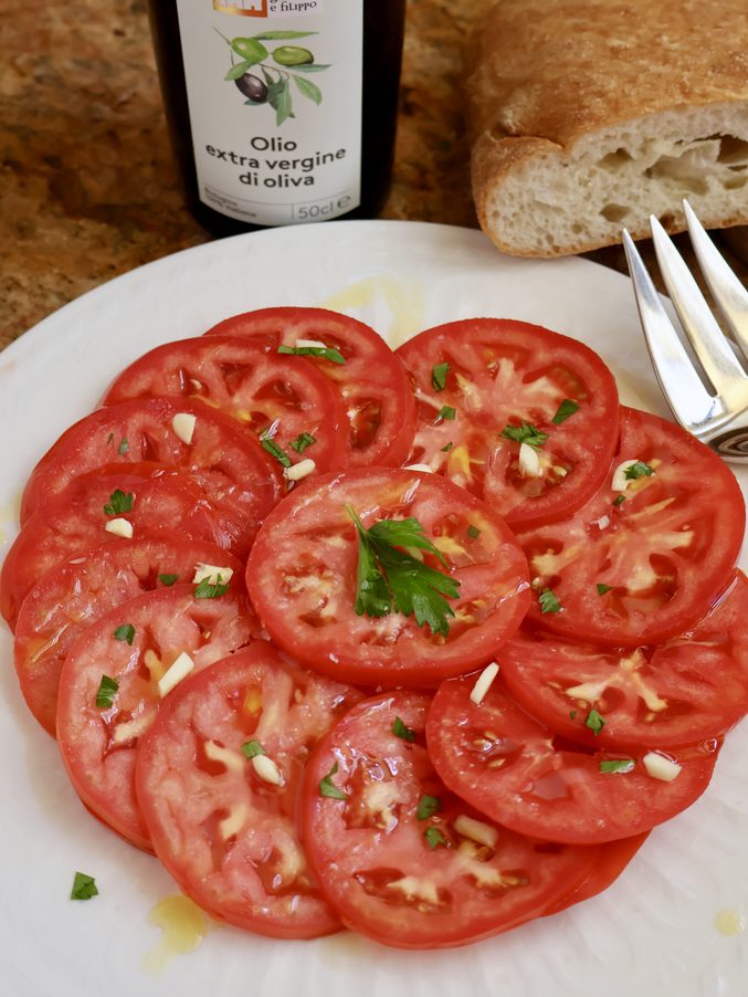 Hero Italian tomato salad